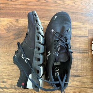 On Running Men's Black and Gray Athletic Shoes